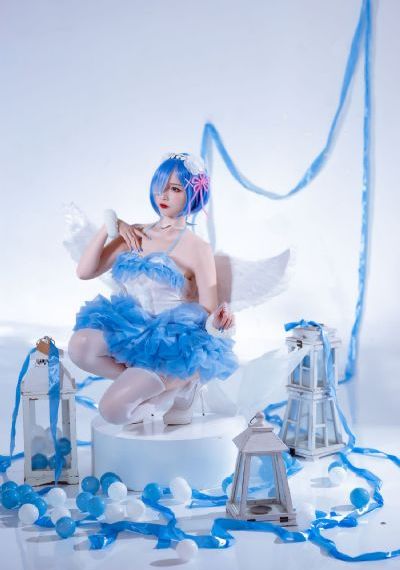 世子妃她每天都想和离