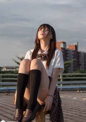 新荡女花妮