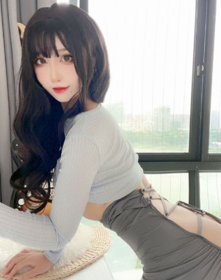 老师，您能坐在我旁边吗？